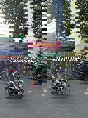 chính chủ bán căn nhà mặt tiền kcd đại quang