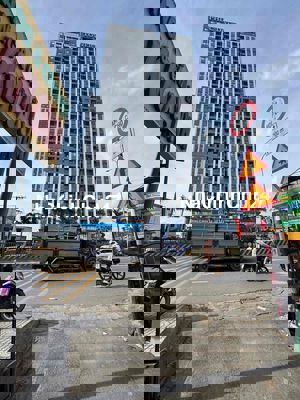 Chính chủ cần bán căn hộ 3PN diện tích 87,4m , đã có sổ hồng.