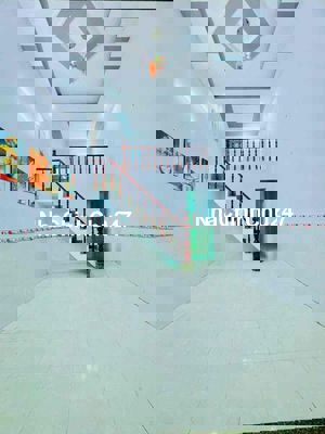 chủ bán nhà cách chợ dĩ an tầm 300 m sát đường Nguyễn Thái Học