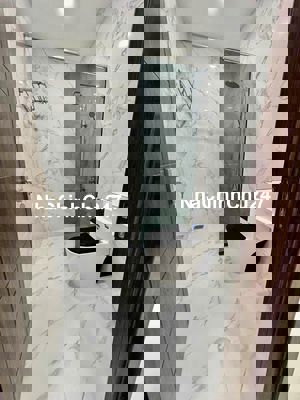 CHÍNH CHỦ BÁN NHÀ MẶT TIỀN HẺM NGUYỄN THỊ THẬP – QUẬN 7