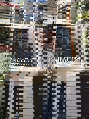 Mình chính chủ bán nhà 111/8/10 Vườn Lài, Tân Phú. Hẻm xe tải thông