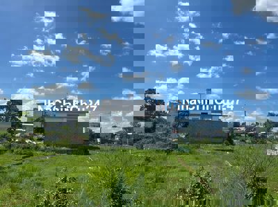 Chủ có miếng đất 200m2 full thổ nằm mặt tiền đường Huỳnh Văn Cọ, TTCC