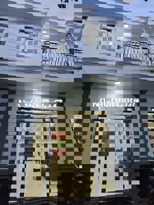 NHÀ CHÍNH CHỦ 36M2, GIÁ 850TR, SỔ RIÊNG