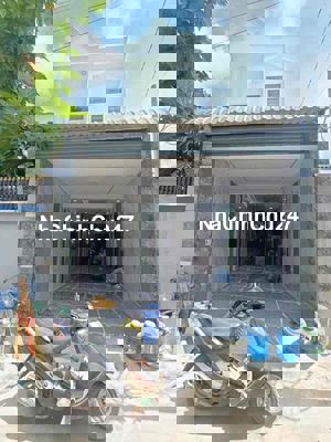 chính chủ bán nhà mới cách chợ dĩ an tầm 300 m