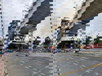 chủ gửi bán lô đất mặt tiền xa lộ hà nội kế bên đại học HUTECH