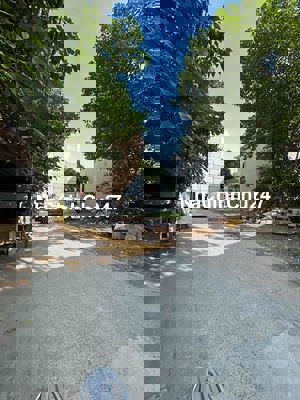 Bán nhà trong ngõ 50.3m2 mặt tiền 5m sổ đỏ chính chủ A4