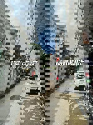 chính chủ bán nhà 20m HÀNG XÓM KĐT CIPUTRA,OTO DỪNG ĐỖ, ngõ thông rộng