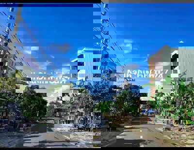 Đường 7m5, lề 4m chính chủ bán