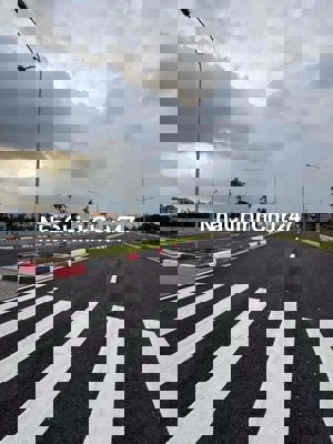 Đất hai mặt tiền khu 38ha đường Dương Thị Giang ( chính chủ)