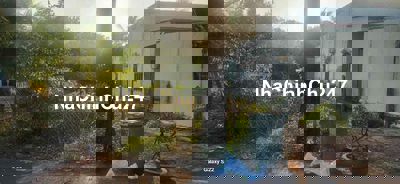 chính chủ,  kẹt tiền cần bán gấp, mong gặp khách thiện chí