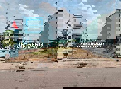 Đất ngộp cần chủ