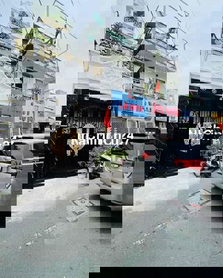 chính chủ đường 8mét  736/5A cách mạng tháng 8 p5. QTB