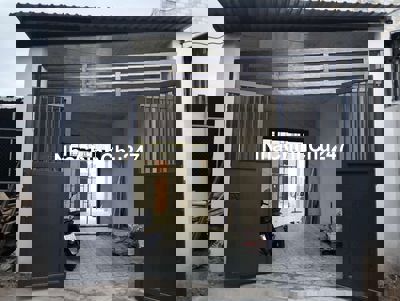 Nhà sổ riêng, thổ cư 3 phòng ngủ chính chủ giá rẻ, Bình Dương