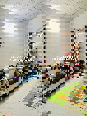 Nhà chính chủ, 56m2 ngay công viên An Sương Đường Nguyễn Văn Quá