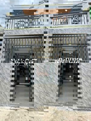 Chủ bán nhà 1 trệt 1 lầu (4x11) ngay chợ Nhị Xuân Hóc Môn.Giá 355tr