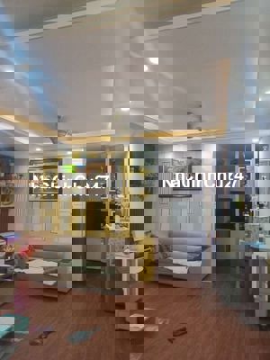 Chuyển đổi nên chính chủ cần bán căn hộ khu thấp tầng (3 tòa M)