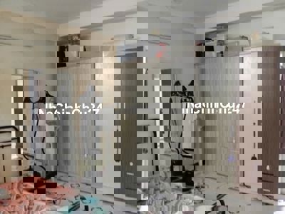 Chính chủ cần bán chung cư phường 3 quận 4, nhà đẹp, sổ hồng riêng