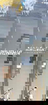 bán gấp nhà 4,5x20 chính chủ 1 trệt 1 lửng