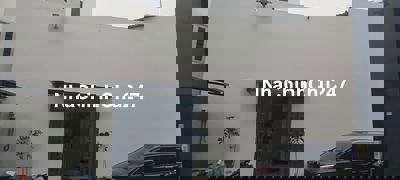 Hẻm Thoáng - Xe Hơi Đỗ Trước Nhà - Chủ Bán Giá Dưới 4 Tỷ