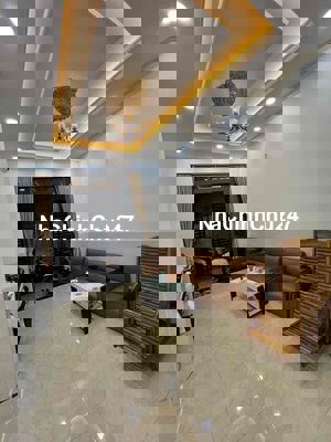 CHÍNH CHỦ BÁN_SÁT MẶT TIỀN ĐƯỜNG_NHÀ 2 MẶT SÂN THƯỢNG THOÁNG MÁT_6tỷ7