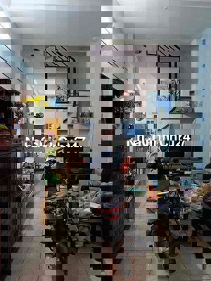 Nhà Chính Chủ - Sát Cầu Nguyễn Văn Cừ - Gần Q1 - 4Tầng - 4PN - BTCT