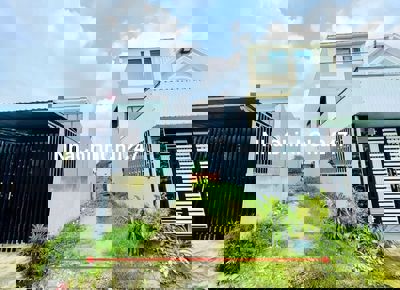 Đất chính chủ 370Tr ngay ngã tư Quán Đôi, Củ Chi. DT (5x26)