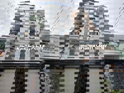 Chính Chủ Ngộp Bank Bán Gấp Nhà - Sát Vòng Xoay Q6 - 5 Tầng - 7PN