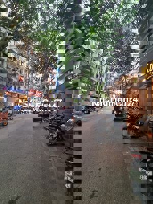 Chủ cần bán nhà Hoàng Quốc Việt-Phạm Văn Đồng, lô góc 6m mt, ôtô tránh