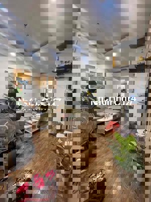 chính chủ cần bán căn hộ 85m2 tại toà C2 Xuân Đỉnh, view CV Hoà Bình