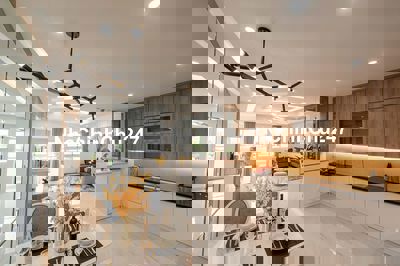 Chính Chủ Cần Bán Gấp Căn 3PN- DT 114m2 - Giá 3,7 tỉ - Conic Boulevard