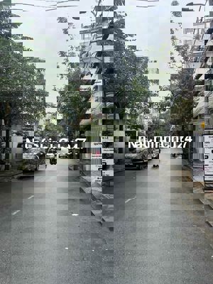 Chính Chủ Xây Dựng 5Tầng BTCT, 4x17m, HXH Thông, Ngay Chợ Vải Phú Thọ