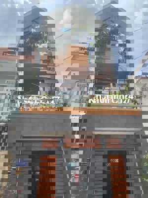 chính chủ cần bán nhà hẻm Bưng ông thoàn