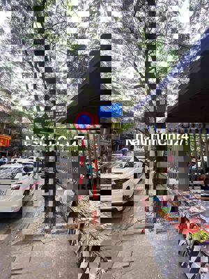 CHÍNH CHỦ BÁN NHÀ TRUNG TÂM HAI BÀ TRƯNG – NGÕ THÔNG – XE TẢI ĐỖ CỬA