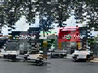 Chính chủ bán căn nhà MT kinh doanh lớn vòng xoay Hiệp Thành 3 - BD