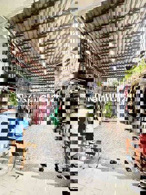 Bán nhà chính chủ Phạm Thế Hiển Quận 8, 60m2, 2 tầng, không quy hoạch