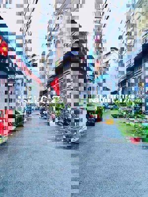 ban nha chinh chu pham van chieu p 9 go vấp