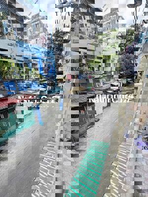 chủ ngộp ngân hàng