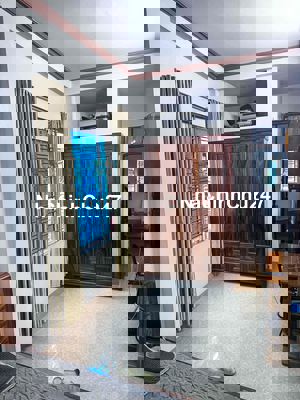 Lô góc 3 thoáng Full nội thất 30m2 không chung chủ