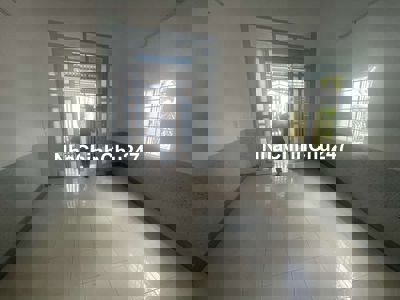 CHỦ BÁN GẤP NHÀ ĐẸP. 5 phút RA QUỐC LỘ 50