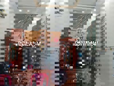 Bán nhà chính chủ sổ hồng riêng quận 12