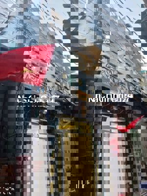 Nhỉnh 3 Tỷ Sỡ Hữu Ngay Nhà Đẹp - Chủ Tặng Full Nội Thất-Dọn Vào Ở Ngay