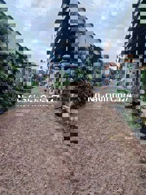 Chính chủ Bán nhà P. Long Phước, Tx Phước Long, Bình Phước 1 tỷ 380 tr