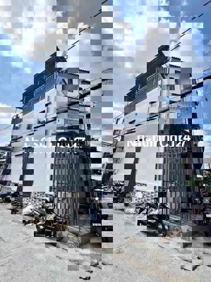 Chính Chủ Ngộp Bank - Nhà Mới - 4PN - 3 Tầng - Hoàn Công Đủ - Đường 7m