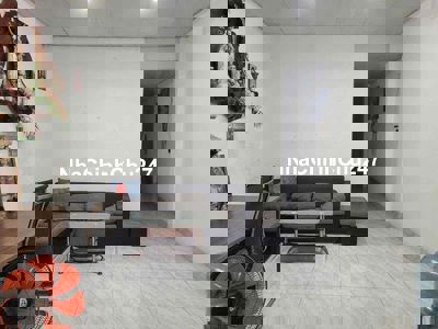 TÔI CHÍNH CHỦ [ 4 x 17] 1 lửng  1tolet,hẽm 5m ,đường hương lộ 3