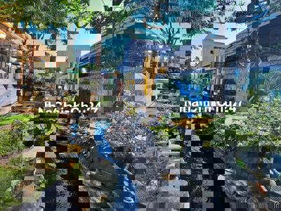 Cần bán rẻ siêu phẩm biệt thự cực đẹp và đẳng cấp, ngay trung tâm TP