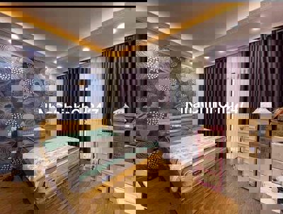 Chính chủ bán nhà Thái Thịnh, 40m2, 6 tầng thang máy, nhà mới ở luôn