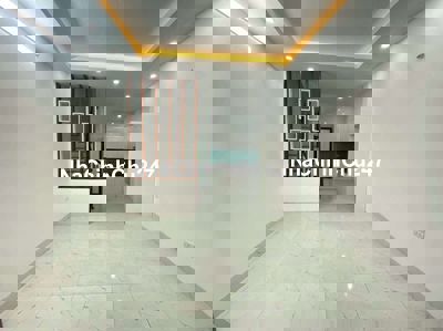 Chủ bán gấp - Nhà Mới Gần Ciputra – Cách Phố Chỉ 50m