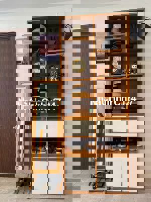 Chính chủ gửi bán căn hộ 2PN. Full nội thất. Cách Sài Gòn chỉ 25p