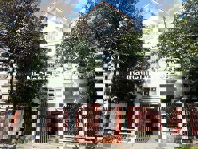 CHÍNH CHỦ GỬI BÁN BIỆT THỰ LÀNG VIỆT KIỀU CHÂU ÂU,ĐƯỜNG 15M,DT 260M