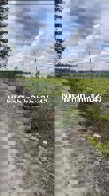 Đất chính chủ sổ Hồng riêng.sẵn sang tên công chứng